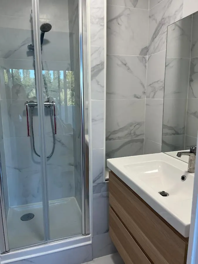 Superbe Appartement Avec Balcon Et Parking Aix-en-Provence France
