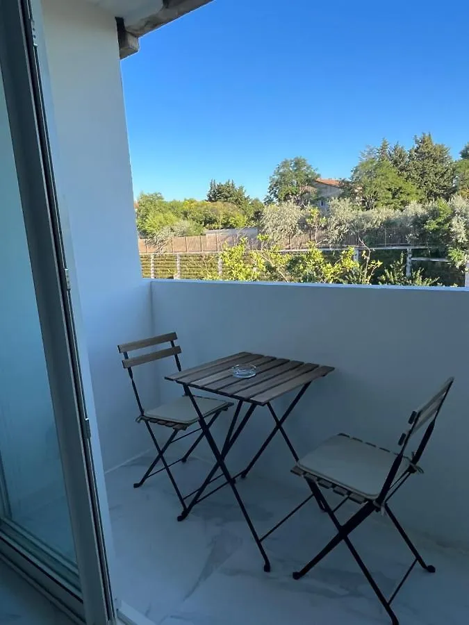 Superbe Appartement Avec Balcon Et Parking Aix-en-Provence 0*,